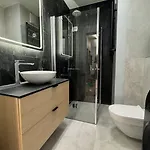Bnp Luxury Old Town 24h Check-in, Business And Pleasure * 波兹南